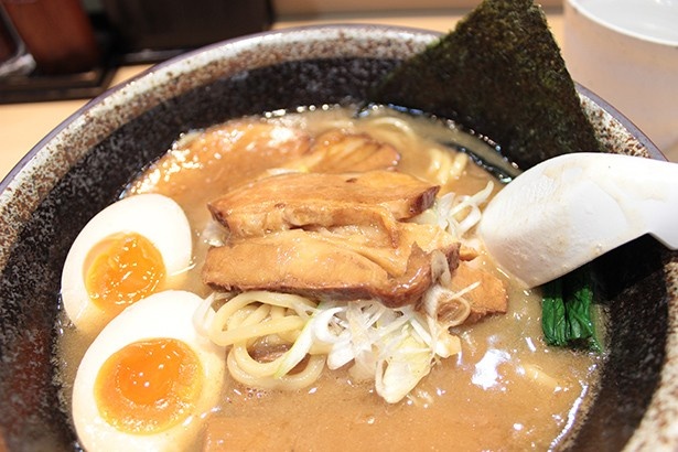 2日間限定ラーメンには、とろとろの特製チャーシューがのっていた！