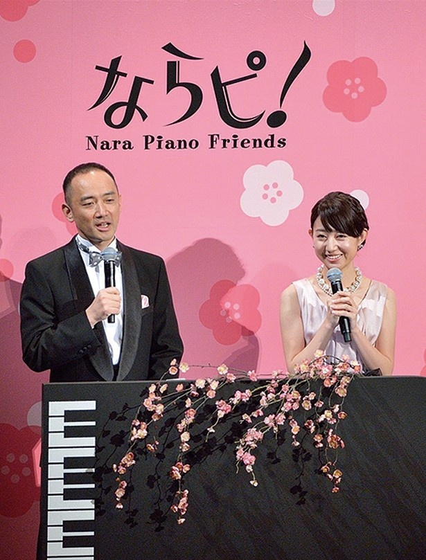 今年もMBSのアナウンサー、西靖と豊崎由里恵が司会を務める
