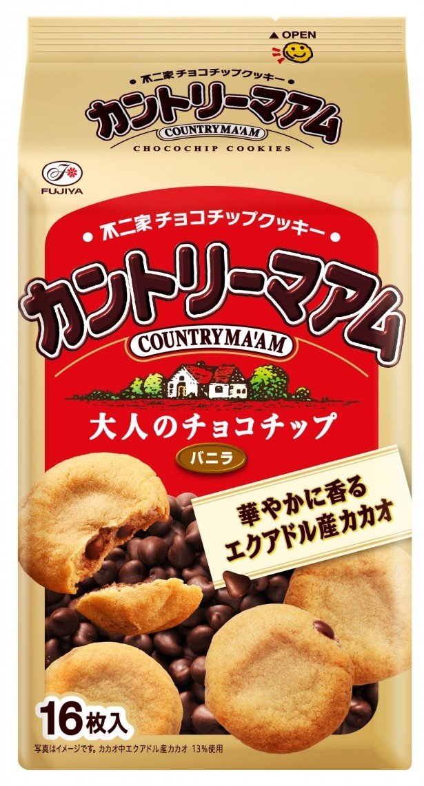 【写真を見る】バニラの風味とチョコチップの口溶けで王道の味！発売30周年を迎える不二家「カントリーマアム(バニラ)」(参考小売価格324円、16枚入り)