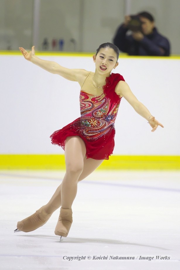 全日本ジュニア選手権での永井優香のフリースケーティング。長身を生かした表現も魅力
