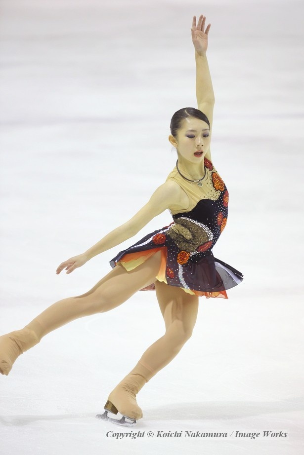 【写真を見る】西日本選手権での中塩美悠のフリースケーティング。この時は不調だったが、ファイナルに照準を合わせており、好演技が期待される