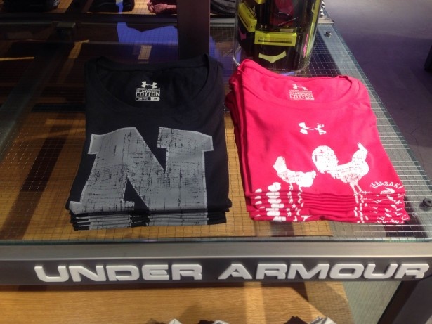 名古屋店で数量限定販売中のTシャツ(レディース)