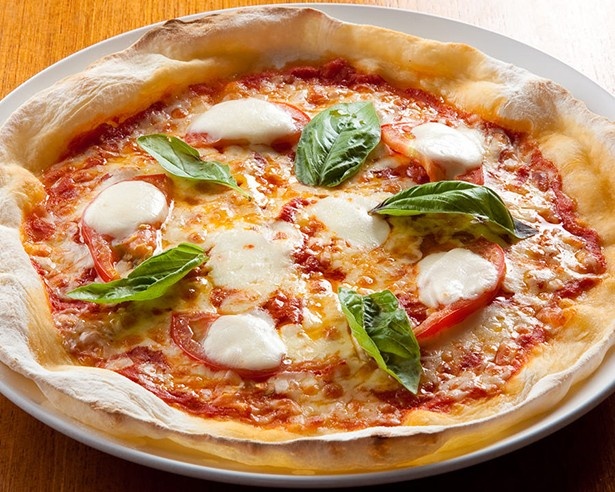 鹿児島とナポリの郷土料理が楽しめるイタリアン、SATOMI Fooding(サトミフーディング)