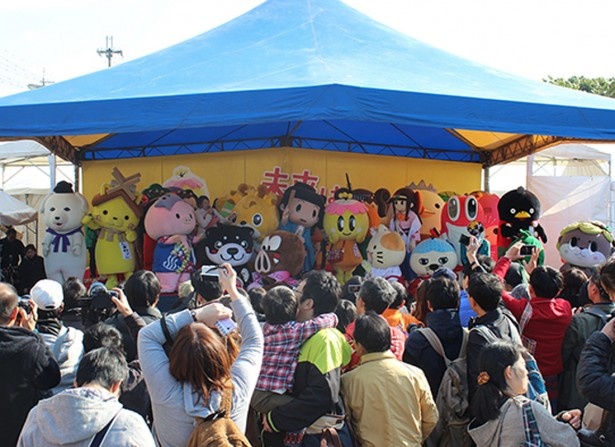 イベント「未来は元気フェスティバル～みくちゃんのおともだち大集合in大和高田～」の模様