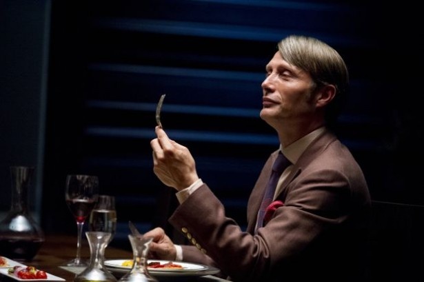「HANNIBAL/ハンニバル」では、残酷な殺人鬼が奏でる死のフルコースを堪能できる
