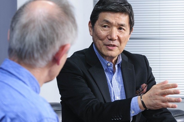 「箸よりも先にナイフとフォークの使い方を覚えた」という竹鶴孝太郎