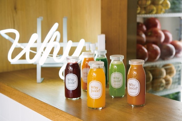 「Why Juice?」では無農薬・減農薬の野菜ジュースを多数用意