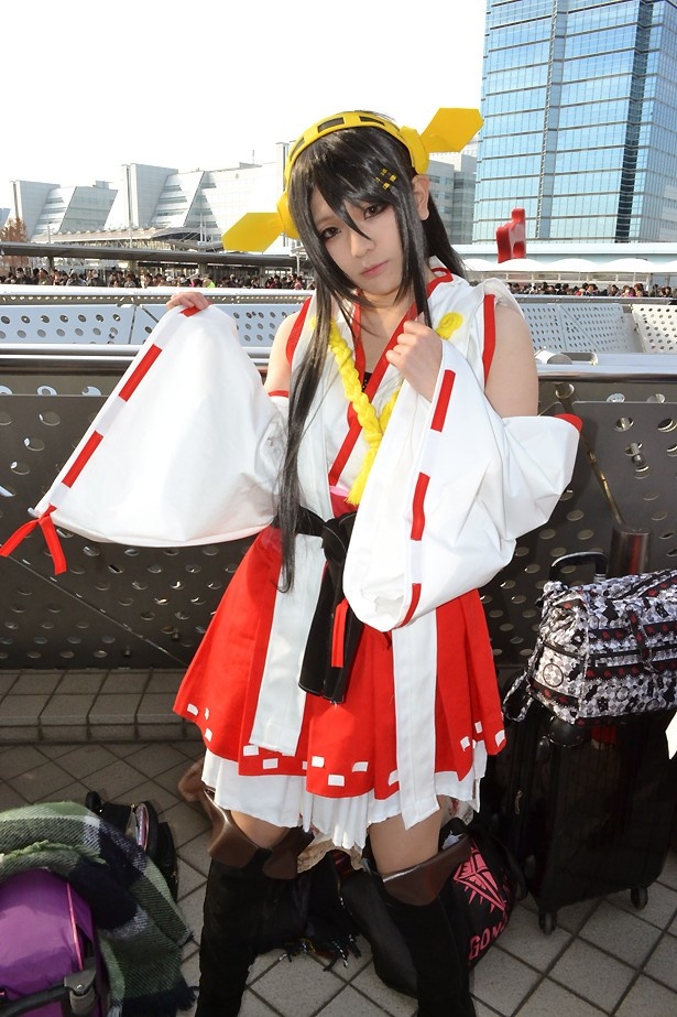 「艦これ」の榛名(コスプレネーム＝智李)