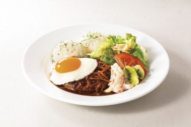 日本でも人気のロコモコをアレンジした「デミたまハンバーグ ロコモコ風」(999円)