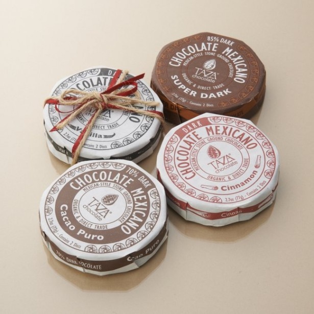 セレクトショップのかぐれは、ボストンの人気チョコレートメーカーTAZAの「TAZA chocolate オーガニックディスク チョコレート」(各972円)を販売 ※1月22日(木)から販売