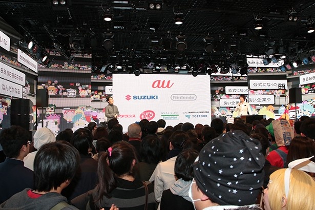 「ニコニコ超会議2015」の協賛スポンサーは、KDDI、スズキ、任天堂、アデランス、ネスレ日本、ファミリーマート、トップツアーの7社に決定