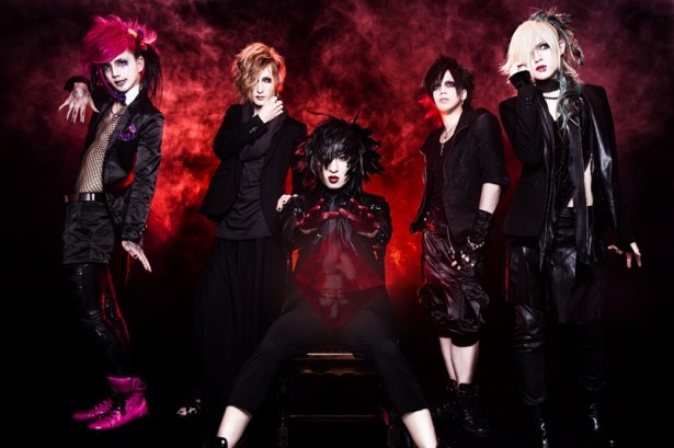 THE BLACK SWANの独特の世界観は必見