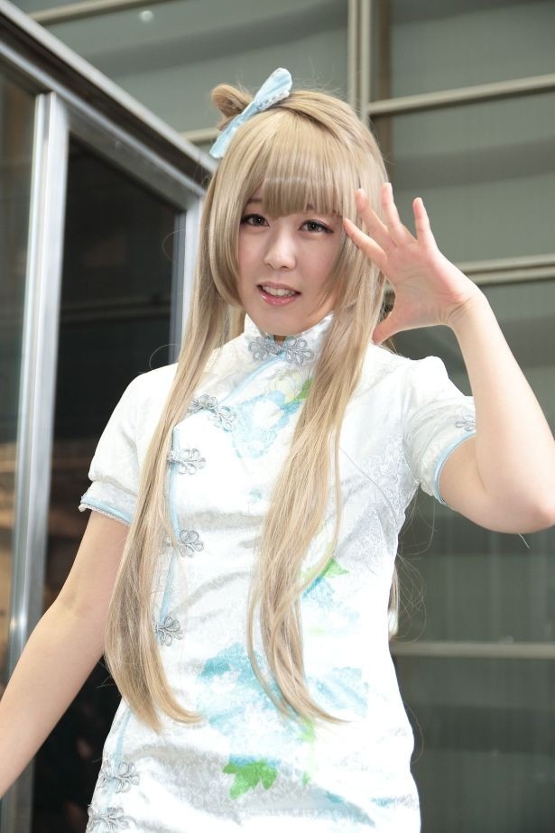 「ラブライブ！」の南ことり(コスプレネーム＝つみれ)