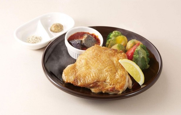 徳島県のブランド肉を使った「地鶏“阿波尾鶏”のイタリアングリル～トリュフソルト添え～」(税抜1099円)