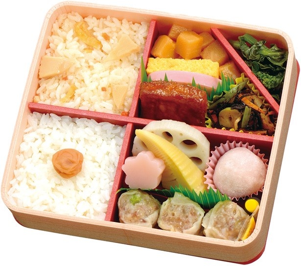 タケノコなどの春を感じられる食材を使った料理がたくさん