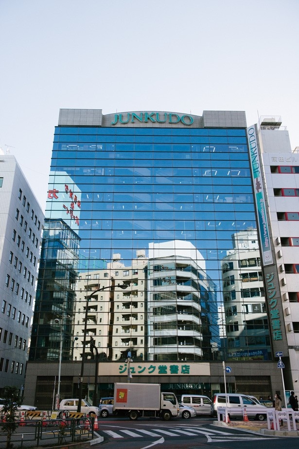 日本最大の広さを誇る「ジュンク堂書店池袋本店」