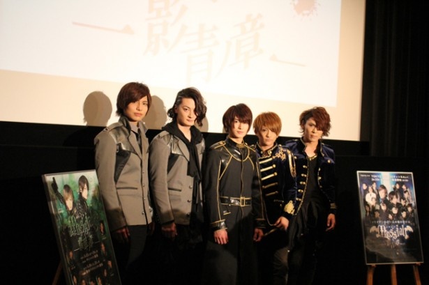 (左から)宮崎秋人、中村龍介、松田凌、Blu-BiLLioN(ミケ、宗弥) 