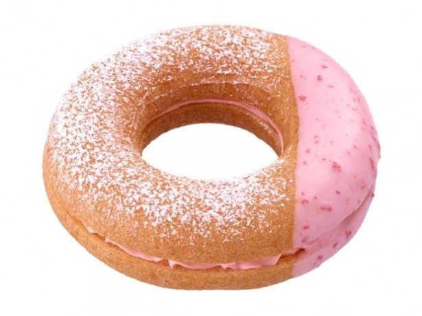 イチゴミルクホイップをサンドした「waff(ワッフ)いちごミルク」(129円)