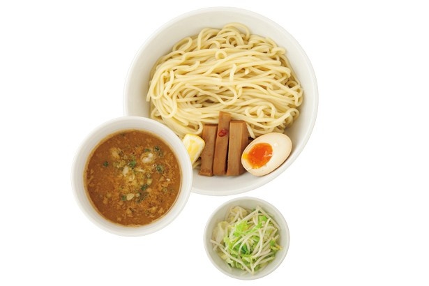 つけそば 周の「つけそば」(700円)。土田晃之よれば「とにかくパンチがある濃厚つけ麺」だとのこと