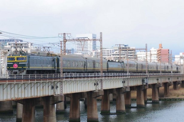 関西有数の撮影地・上淀川橋梁