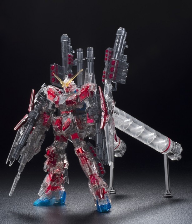 イベント会場限定のHGUC 1/144 フルアーマー・ ユニコーンガンダム(デスト口イモード)レッドメッキフレーム/メ力ニ力ルクリア Ver.(4320 円)
