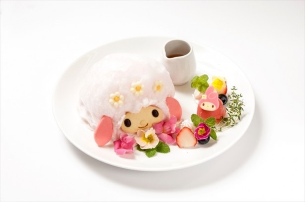 【写真を見る】オレンジソースをかけると中からマシュマロのとろけたピザが登場！「マイスウィートピアノのスウィートなデザートピザ」(税抜1280円)