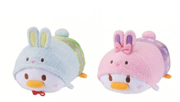 大きめサイズの「TSUM TSUM M (ドナルド、デイジー)」(税抜・各1800円)も登場！