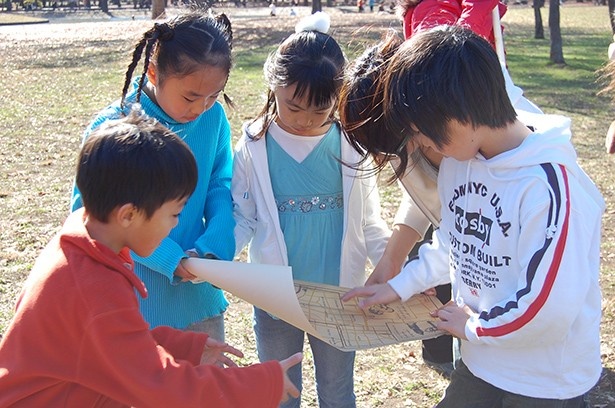 子どもに人気の日光江戸村での宝探しイベント。江戸の歴史や文化も学べて、家族でのおでかけにぴったり