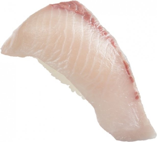 大型かんぱちを使用した「極上黒潮かんぱち」(税抜100円)は、しょうゆをはじく脂のりでありながら上品な味わいを堪能できる！