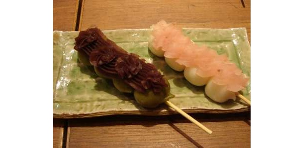 茶近の団子。サクラあんは本店では終了、ココだけの味！