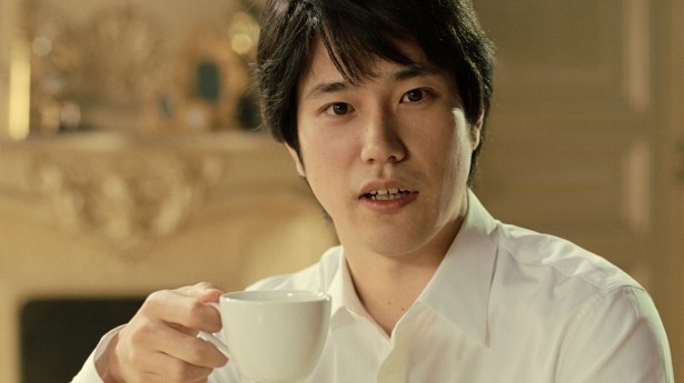 テレビCMには松山ケンイチとピート・リカータ氏が登場。松ケンがカフェで、リカータ氏のコーヒーを飲んで感動し、同じ味を缶コーヒーで飲みたい！とリクエストする