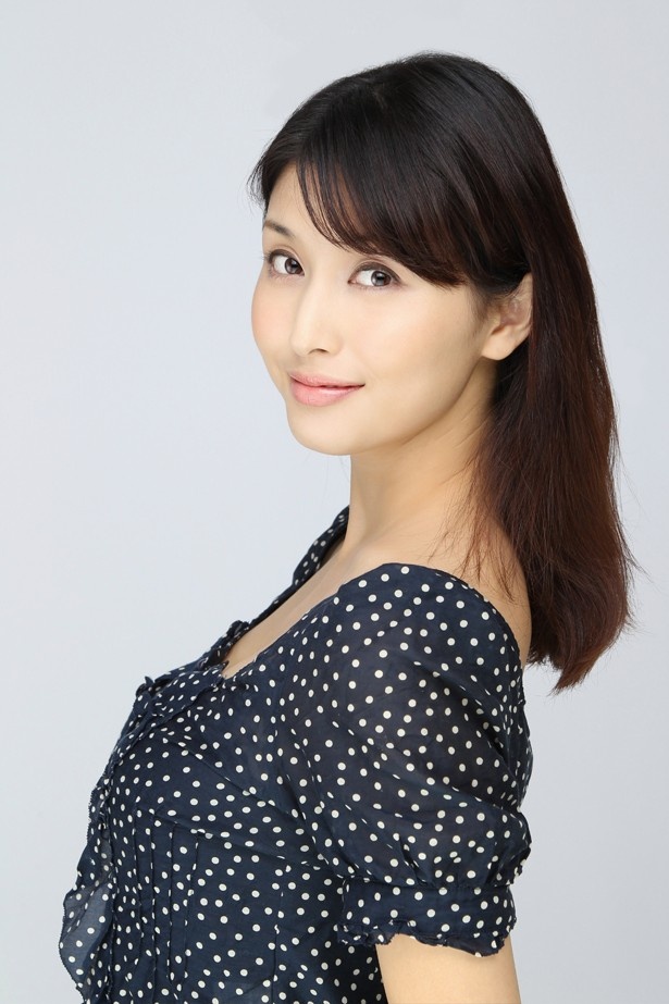 【写真を見る】“今、いちばん愛人にしたい女”として人気急上昇の橋本マナミ
