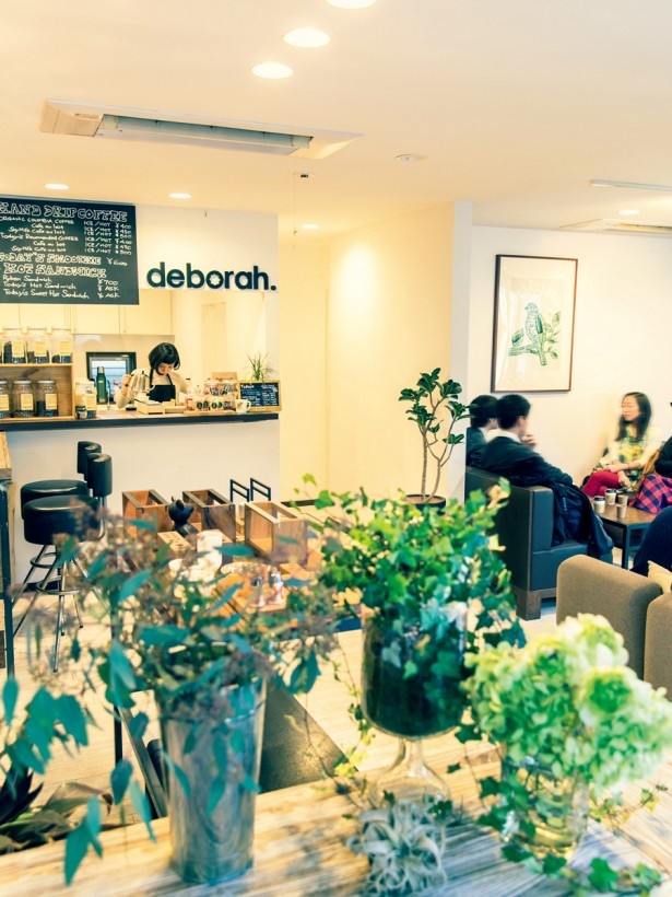 「cafe Garten deborah coffee」の店内
