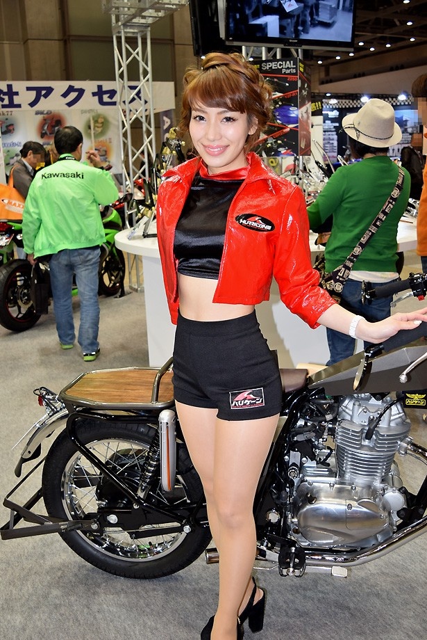 屋内外で様々なイベントが開催される