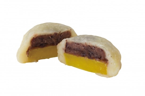菓匠右門  一番街店の「いも恋」(1個180円)は、店頭で買い、食べ歩きするのがおすすめ