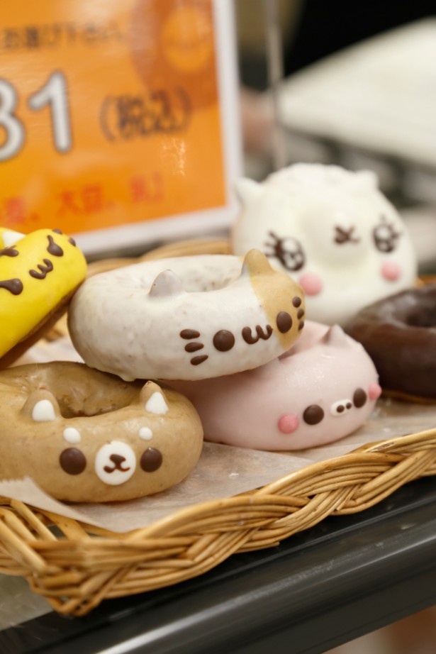 つぶらな瞳に胸キュン。どうぶつドーナツ各299円/イクミママのどうぶつドーナツ