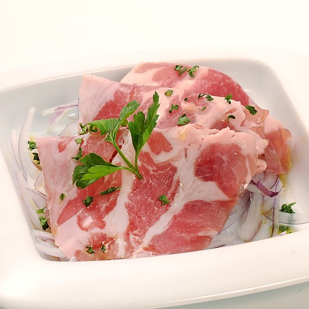 札幌限定メニューの｢八雲生ハム菜の花オイルの香り｣(780円)