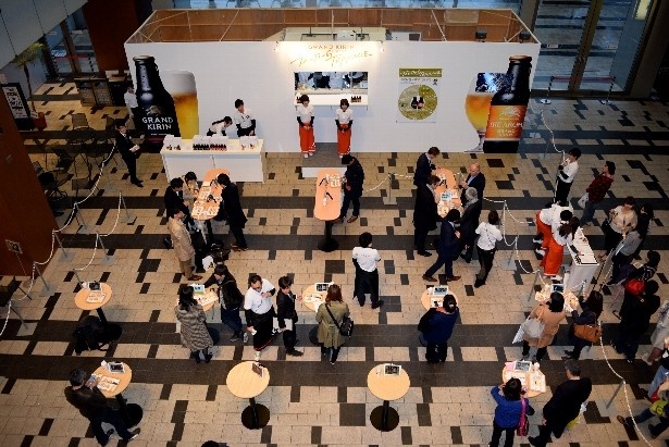 【写真を見る】「グランドキリン テイスティングテラス」は東京ミッドタウンで好評開催中