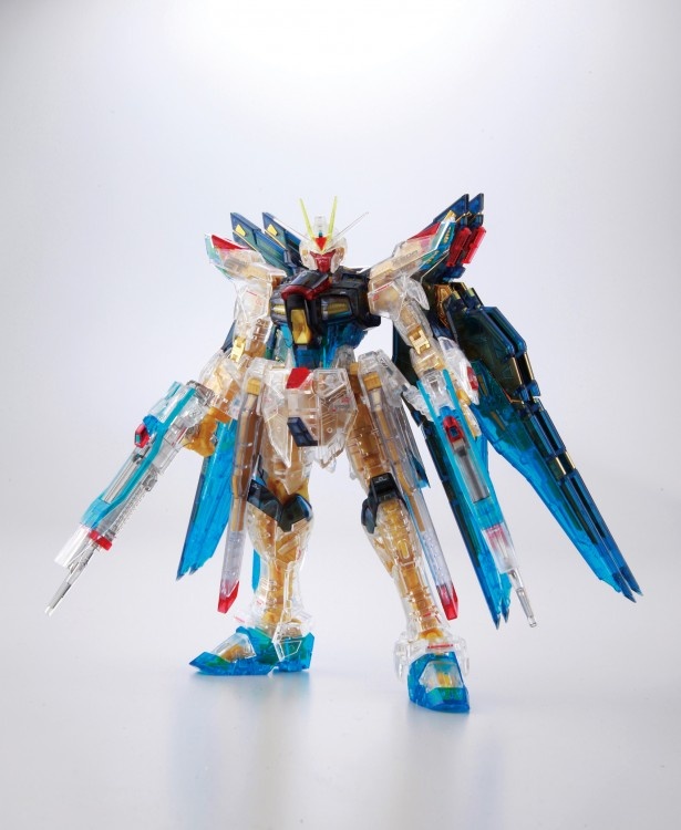 RG 1/144 ストライクフリーダムガンダム クリアカラーVer.(3240円)