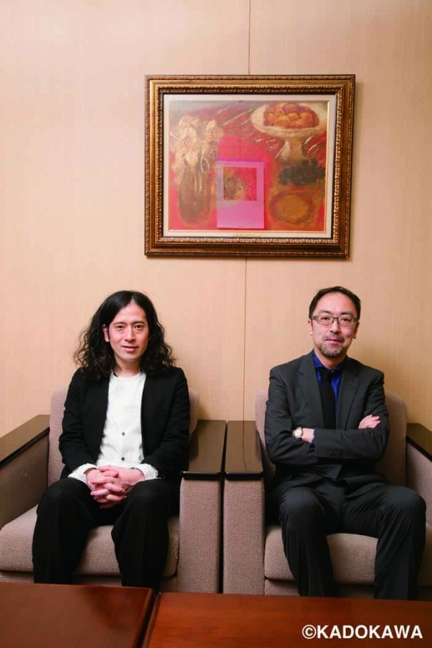 【写真を見る】「『火花』は『芸人さんが書いたちょっとうまい小説』ではない」と又吉(写真左)を認める長嶋有(同右)