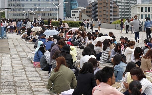 「GirlsAward 2015 SPRING/SUMMER」開催前の会場周辺の様子