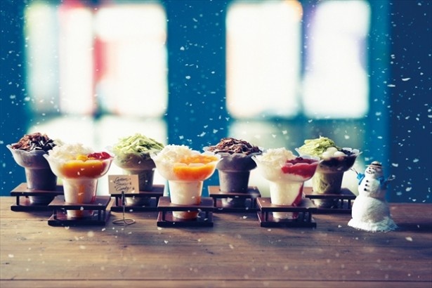 口にいれた瞬間に“わた雪”のように“ふわっと”とける新食感の冷たいスイーツ「コットンスノーキャンディ」