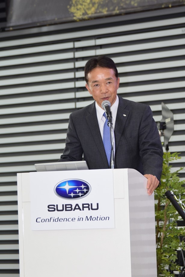 プロジェクトの概要を説明する小島推進室長