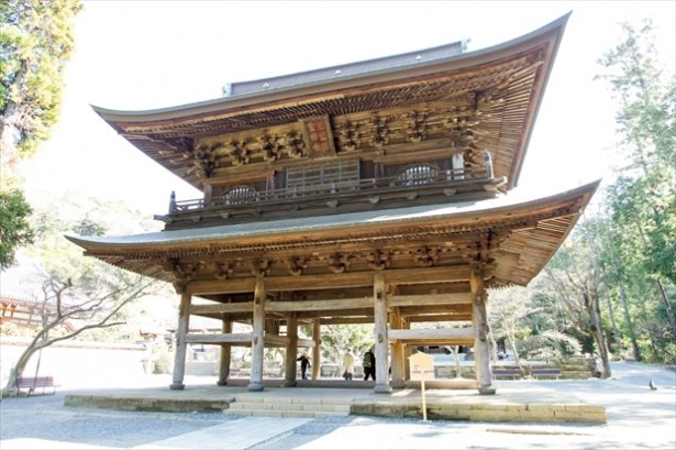 夏目漱石の小説「門」の舞台である円覚寺が北鎌倉駅前に！