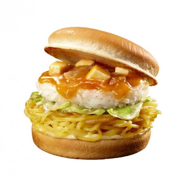 「蒙古タンメン」と「定食」を合体した「蒙古タンメン＆定食バーガー(特製スープ付き)」(720円)を5月26日(火)より期間限定で発売