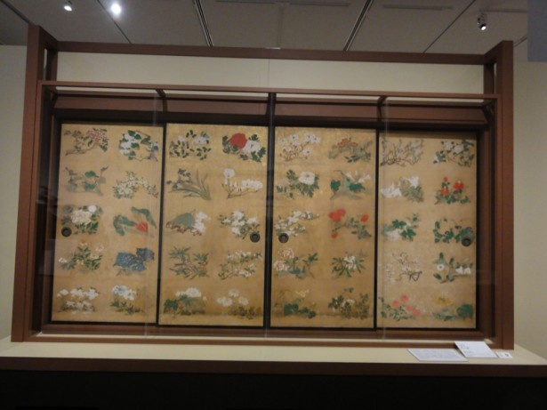奥書院の「上段の間」を飾る、伊藤若冲「花丸図」