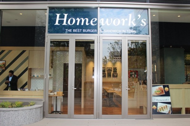 商業施設では初の店舗となる、Homework's 品川シーズンテラス店
