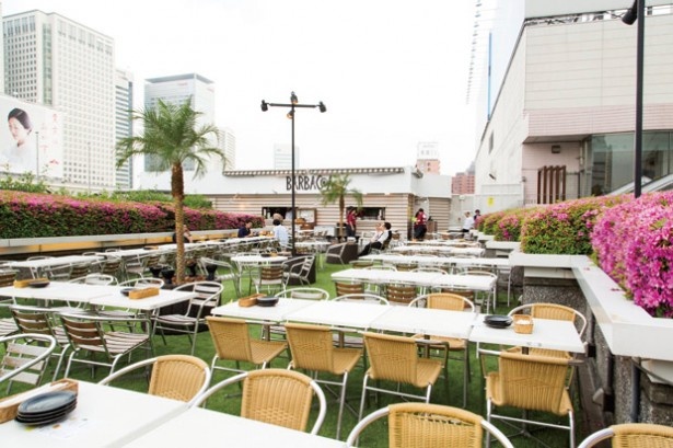 BARBACOA BEER GARDENの客席は、すべてテラス席で開放的！