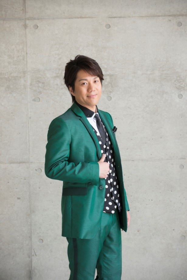 6月16日(火)15時から行われる「のりのりラジオ」公開生放送のライブゲストは演歌歌手、こおり健太