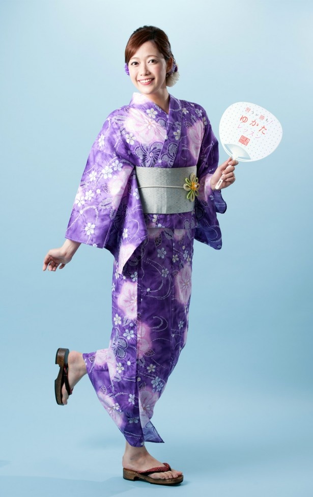 今年は自分で着付けた浴衣で夏イベントに出かけてみては？長沼静きもの学院なら、7980円で着付けのレッスンが受けられて、浴衣一式も貰える！